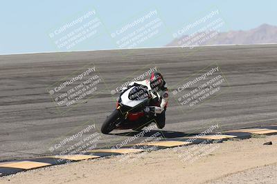 media/Oct-13-2025-Moto Forza (Mon) [[a66d839500]]/3-B Group/Session 2 (Bowl)/